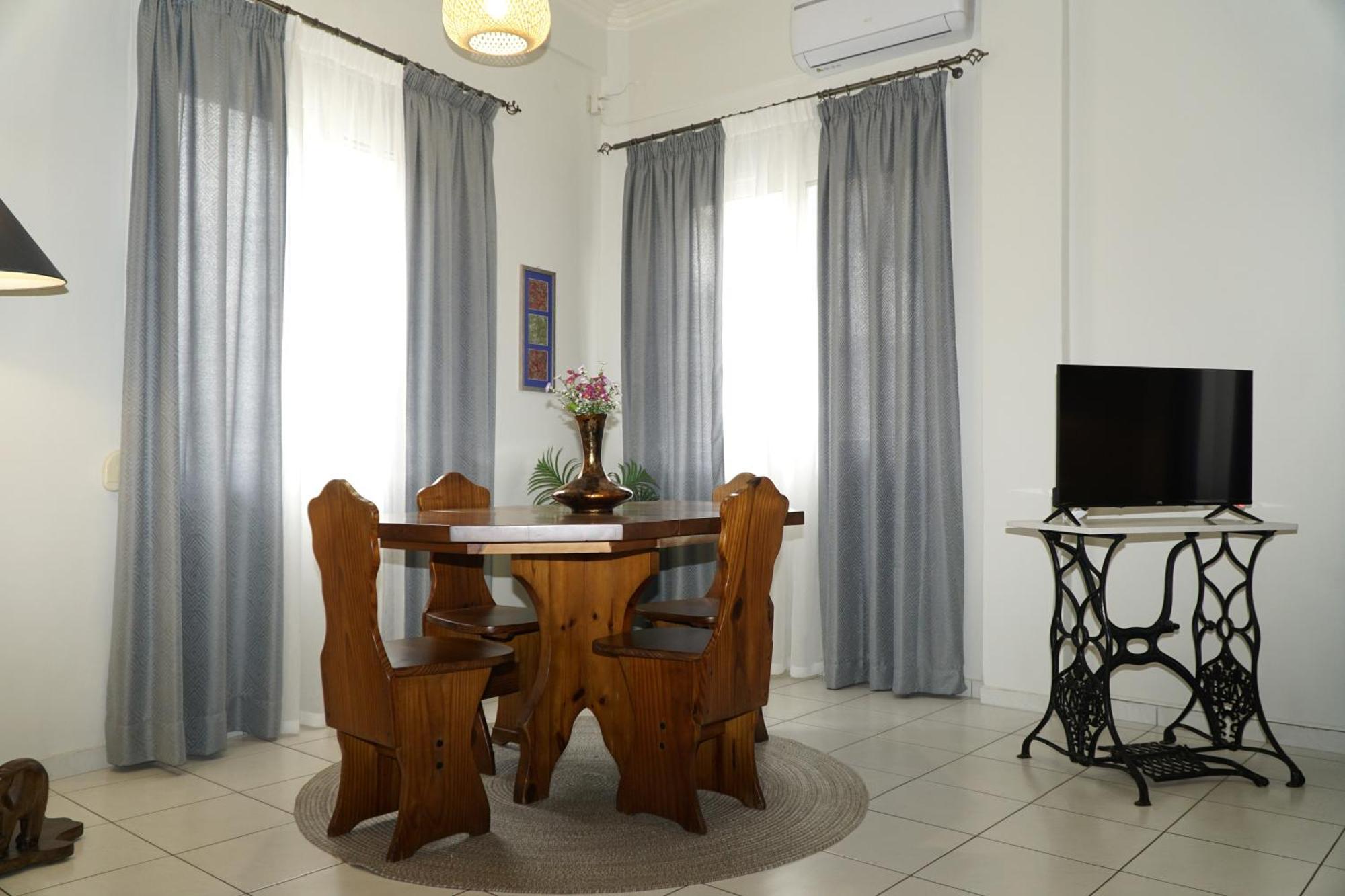 Elegant Central Apartment Heraklion  Bagian luar foto
